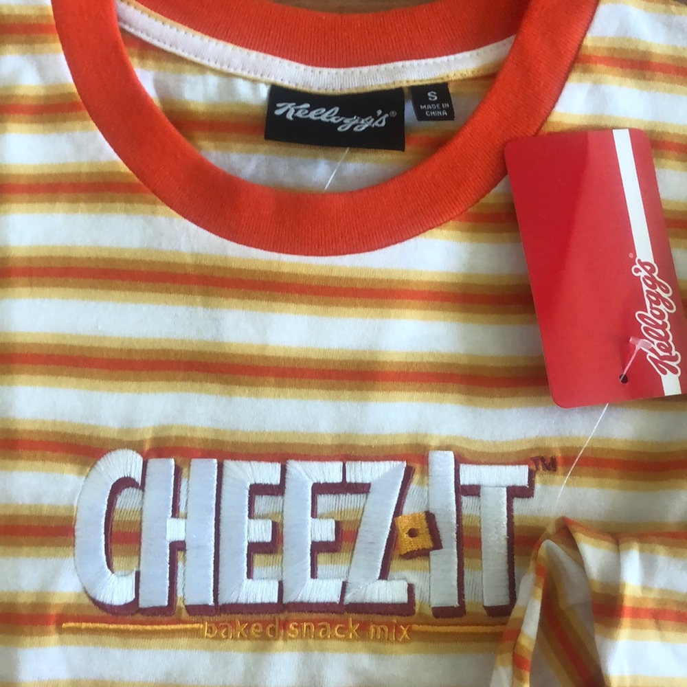 🆕Kellogg’s Orange Cheez-It Stripe Logo Tee Shirt - Picture 3 of 5